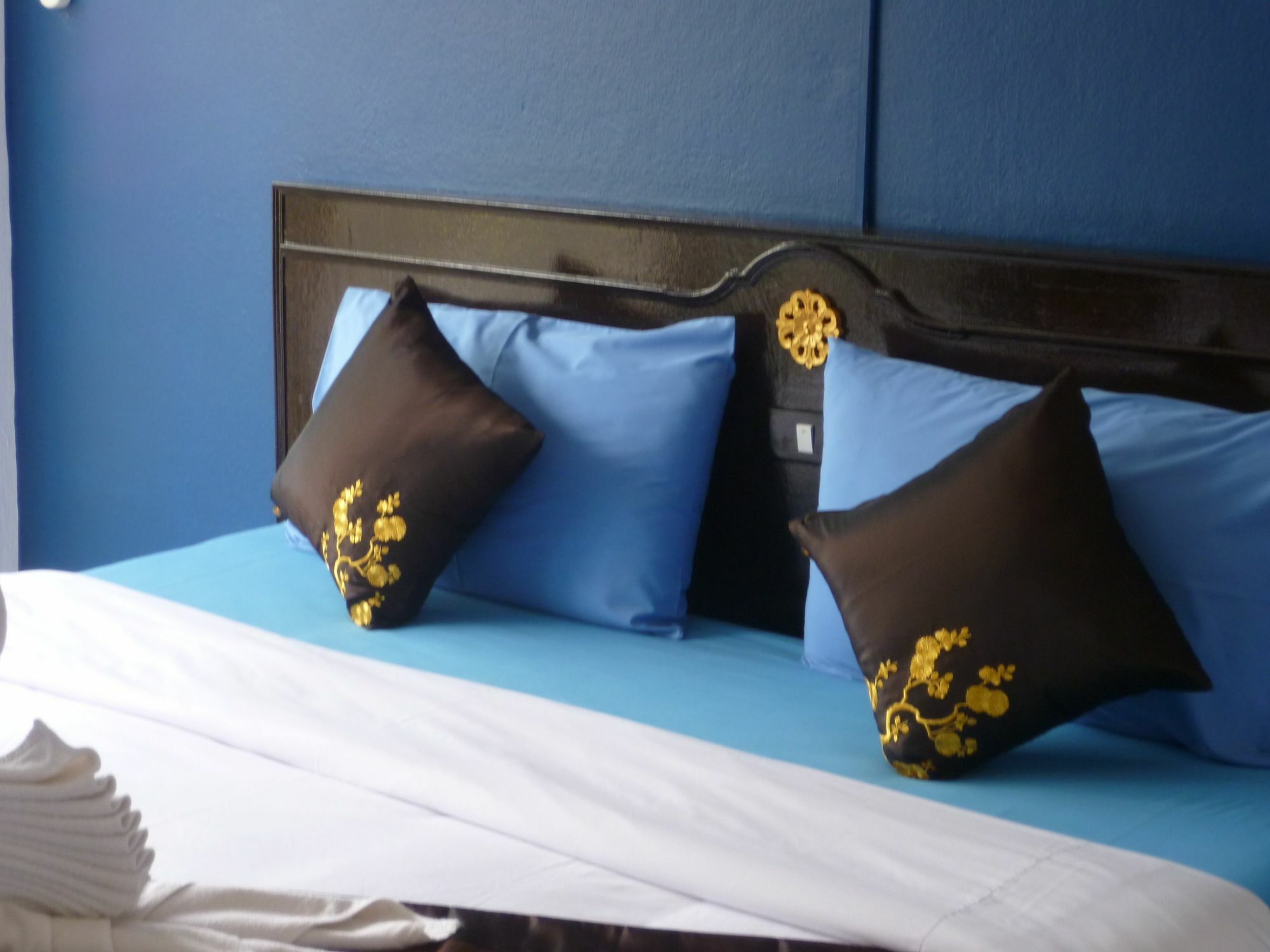 Palada Guesthouse HHQ Extérieur photo