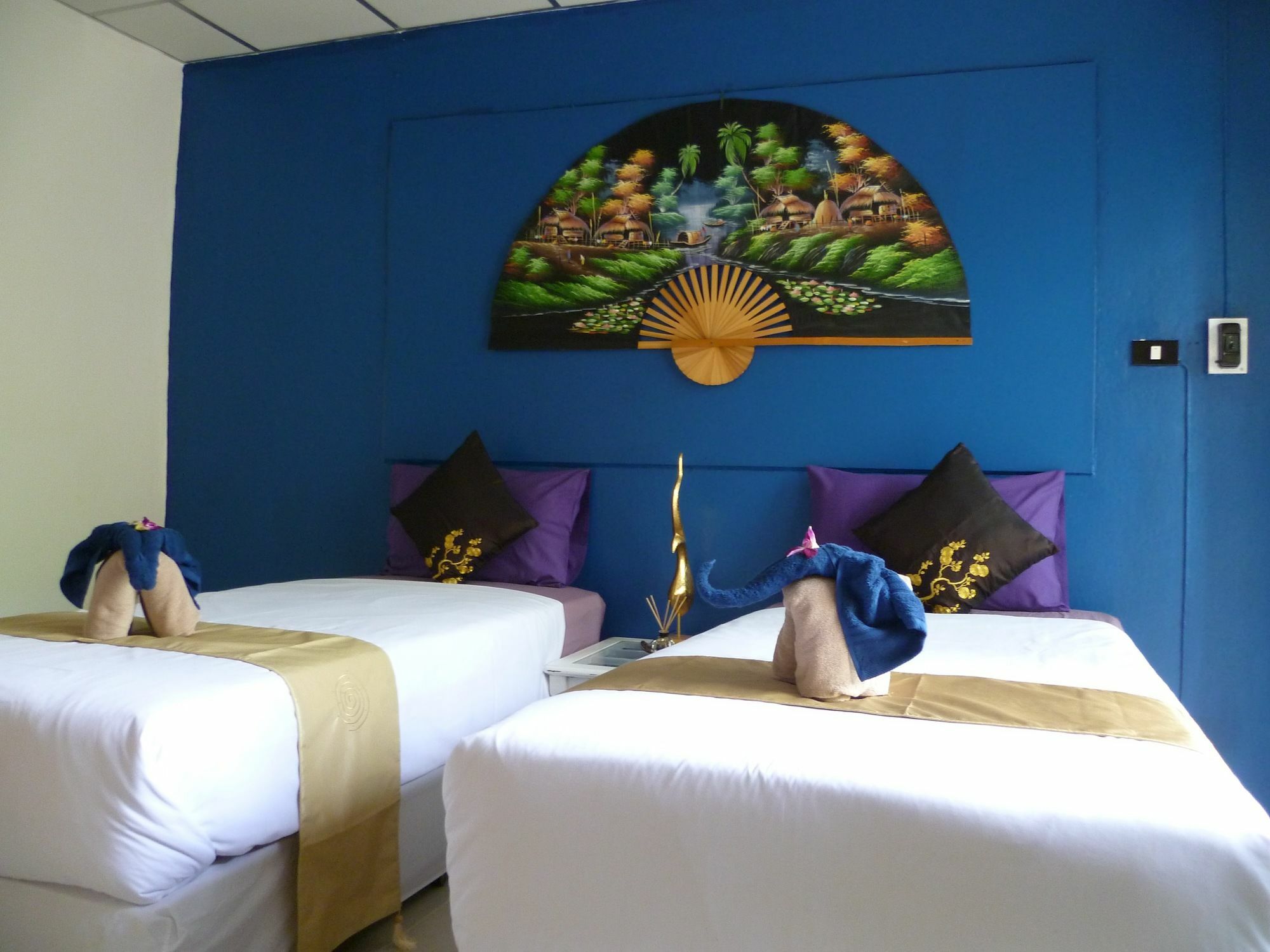 Palada Guesthouse HHQ Extérieur photo